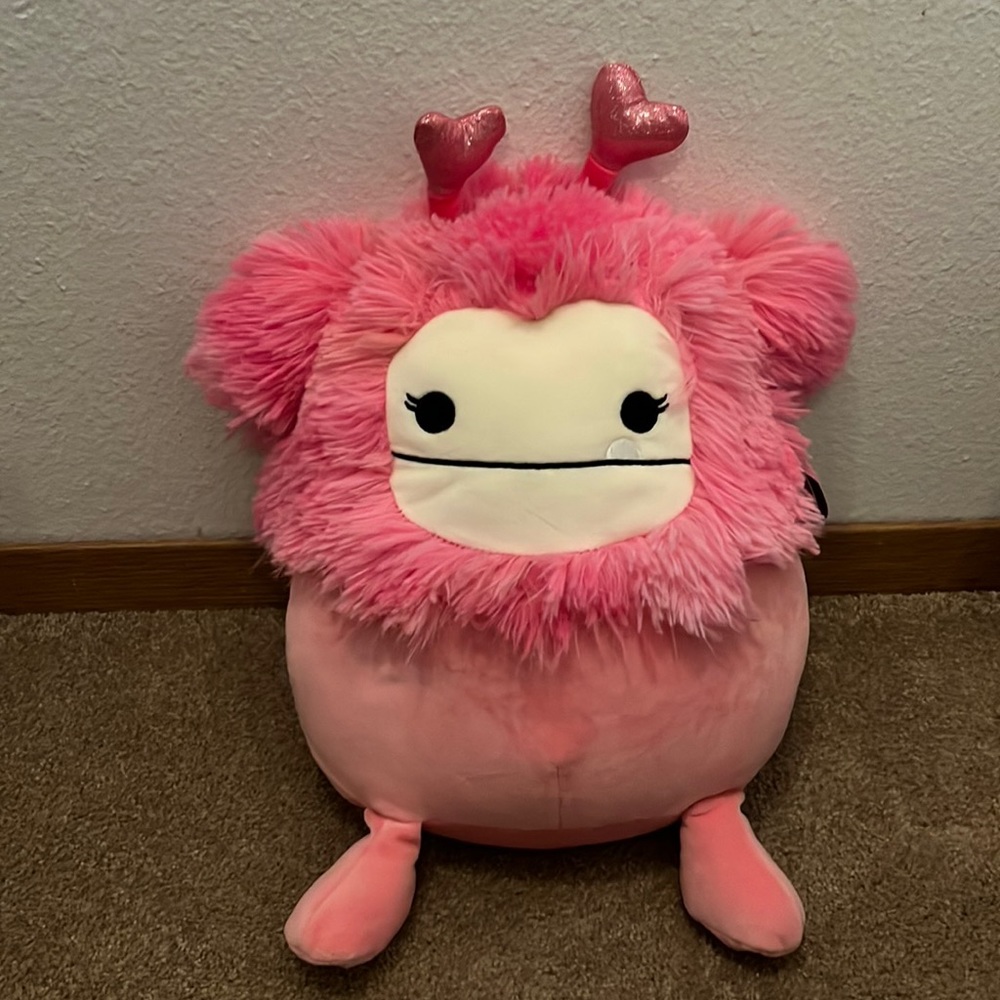 Caparinne squishmallow
